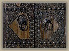 sv-fbdoor2